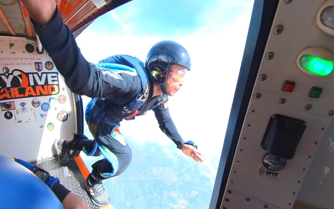 Skydiving di Malaysia : Pengalaman Awan dan Angin yang Tak Terlupakan